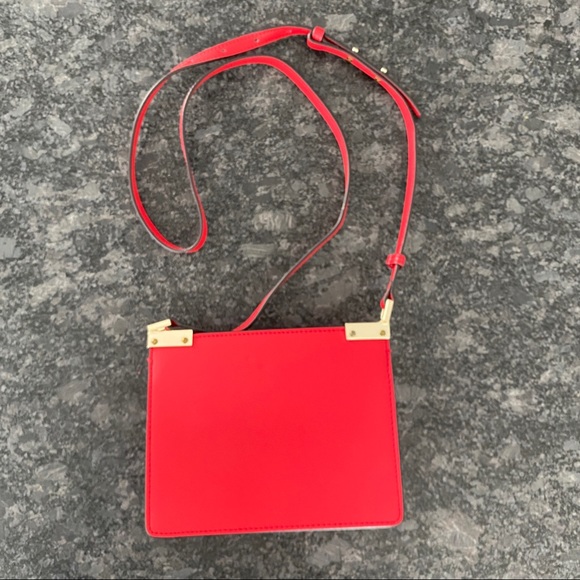 Red Leather Crossbody Handbag by Julia (from Judith & Charles) - Picture 4 of 7